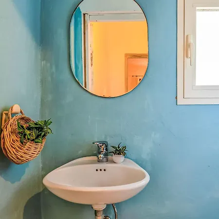 Francesca By Interhome * Vignola Mare